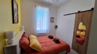 Nice 3 bedroom house near the port - parking/climate/terrace/playroom - 3 tähden