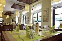 Jankovich Hotel - Desayuno