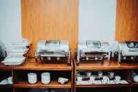 Creestar Hotel and Suites - Breakfast