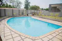 Longhorn Executive Apartments - 4-Star