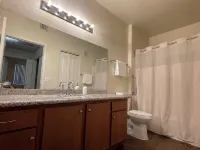 Gilbert/Mesa Solana Luxury Condo 1 Bdrm/1 Bath Near MD Anderson Cancer Center -  Privatzimmer