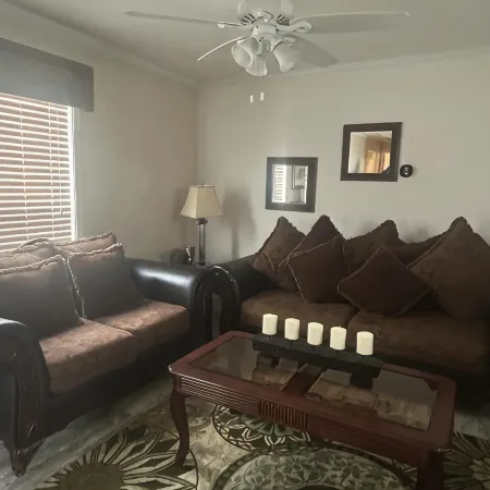 3-bedroom mobile home in peaceful Florence with AC, WiFi