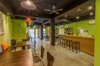 Golden House Hostel