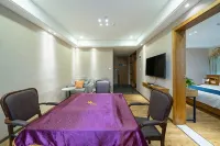 Marriott Guihuang Hotel (Guigang High - speed Railway Station Branch, Keshi World Plaza Branch) - Gym