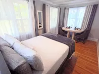 Enjoy a restful stay with fast internet, smart TV and the company of your pet. - อพาร์ทเม้นท์