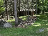 Luxury Cabin with Indoor Heated SaltWater Pool! Hoteles en Webb