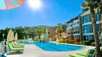 Azure Palm Resort hotel