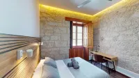 Triana Rooms EH - balcony