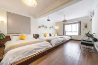 RuQing Homestay (Chongqing Jiefangbei Pedestrian Street Hong Ya Dong) - 2-نجوم