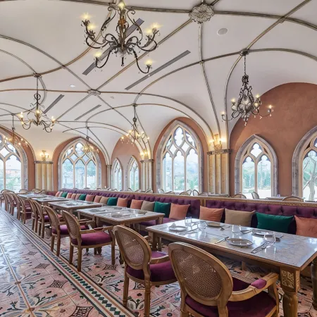 Grasse Grace Manor