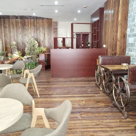 Ceheng Zhejiang Hotel