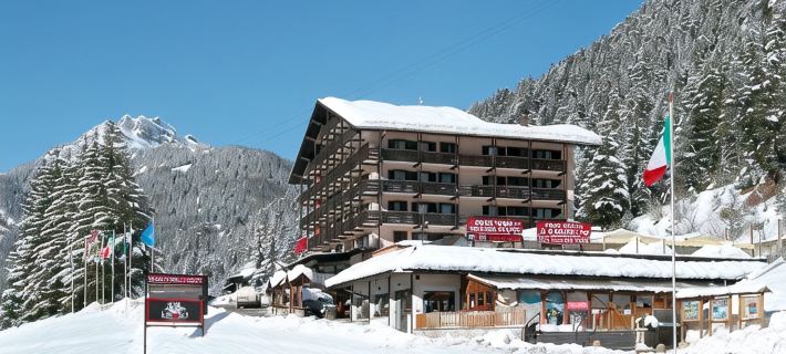 Hotel il Caminetto Sport Hotels in Canazei
