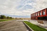 Keruen inn Aral - parking