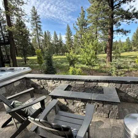 Schaffer's Mill Luxurious Mountain Escape w/ Hot Tub, BBQ, Firepit & EV Charger