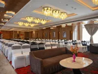Ramada by Wyndham Gorakhpur Gorakhnath Mandir Road Hotéis em Gorakhpur