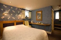 Calf's Head Hotel - parking