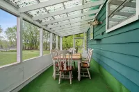 Unplug at RIVER RUN—Secluded, Waterfront, Kayaking