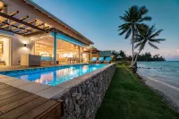 Tohora by Tahiti Homes 5-bedroom beachfront villa with swimming pool. - 別墅