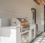 Lamar Villa-3 bed 2.5 bath with outdoor kitchen