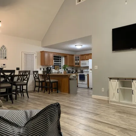Charming Home Near Duke and VA Hospitals