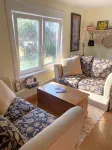 Waterfront One Bedroom Apartment - Huoneistot