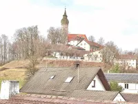 Stilvolle Ferienwohnung am Fuße des Kloster Andechs Hotels in Andechs