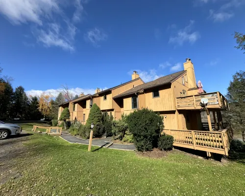 Cozy Ski On/Off Condo Located at Hunter Mountain Hunter otelleri