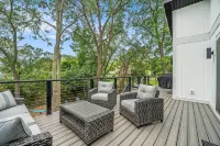 Gorgeous New Home, Sleeps 10, Steps Away from Lake Michigan Beaches - 4-Star