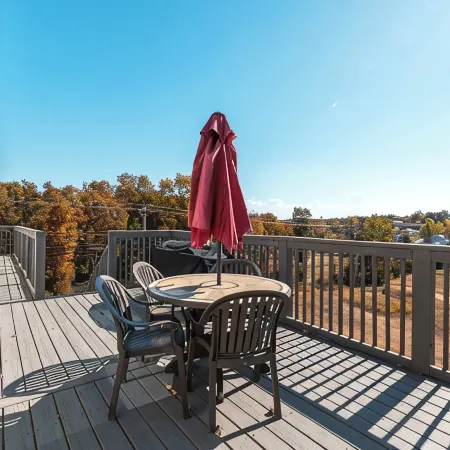 Spacious 4-bedroom house in prime Saint Robert location with modern amenities