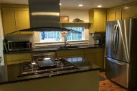 Oystertown Cottage - 3-Star