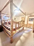 Rhodehouse Retreat! Your destination for Year Round Fun! - Alppimaja