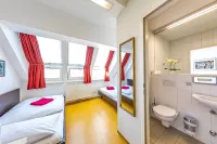 A&t Hotel & Hostel - 2つ星