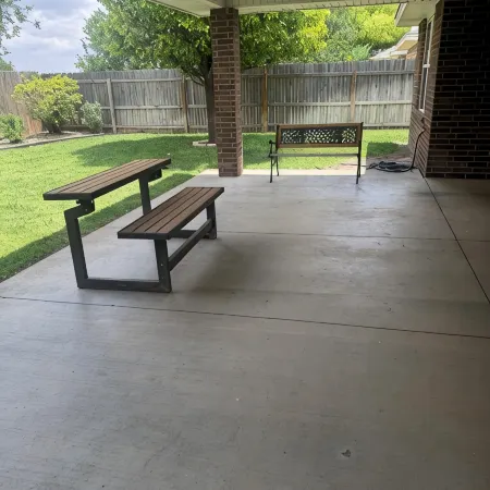 Spacious 4-bedroom house with WiFi, AC in welcoming Clovis