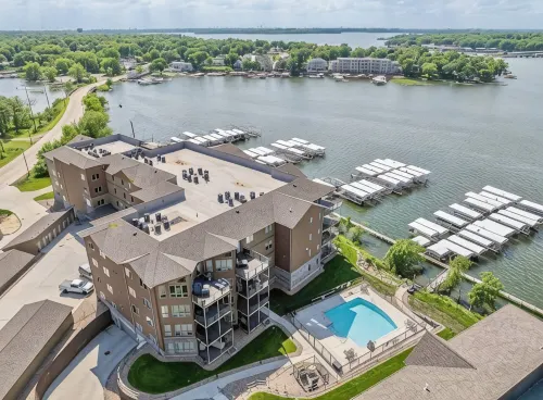 Top of Stillwater, Okoboji Luxury Rentals - 4-Star