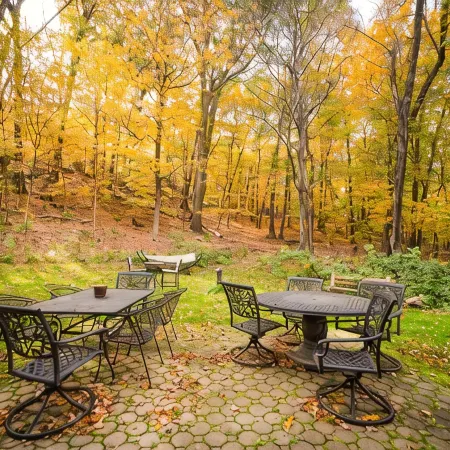 Only 10min away from Mountain Creek, beautiful spacious house with Mountain View