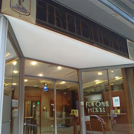 Tritone Hotel