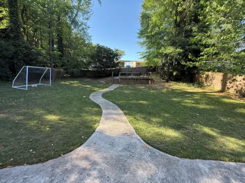 The Perfect Intown Stay for Groups- 5BR 2.5BA