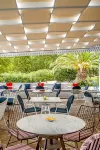 Karras Star Hotel - breakfast