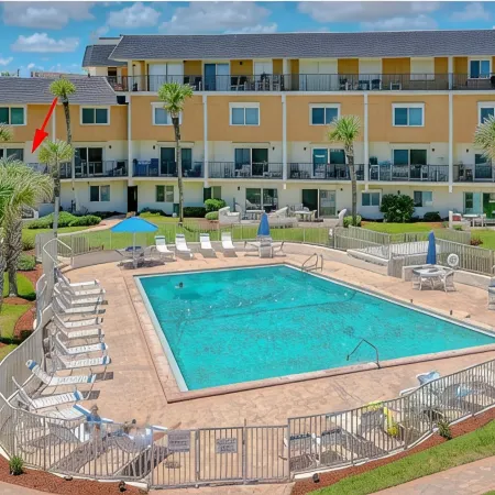 Well-appointed condo on uncrowded Ormond Beach