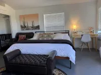 Private Dark Sky Mountain Retreat on 7 Acres • Spa • EV Charger