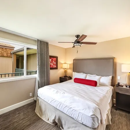 1 Bedroom Garden View Condo 3rd Floor H304- Pono Kai