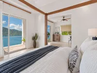 Stunning 360° Views of Magens Bay, St.John & BVI's. Luxury 6 bedroom villa Hotels in Northside
