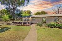 Winbi River Resort Holiday Rentals