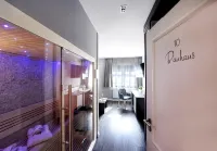 Moments Boutique Hotel