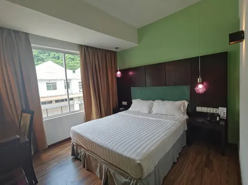 2 Inn 1 Boutique Hotel & Spa - breakfast