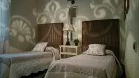 Villa with garden and heated pool with jacuzzi - 빌라