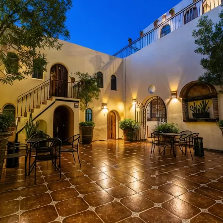 Hotel Casa Tequis San Luis Potosi Отели рядом с достопримечательностью «Театр Ла-Пас»