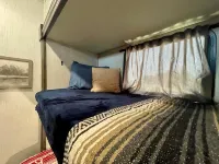 Bunkhouse RV on 10AC in Waxahachie.TX on Gated Property with 2 Other Rentals - 3성급