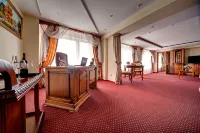 Orbita Hotel Complex - Parkering