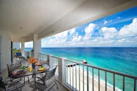 Fabulous Beachfront Home-Family Friendly, Las Brisas 402 Reduc min stay 3 days - สระว่ายน้ำส่วนตัว